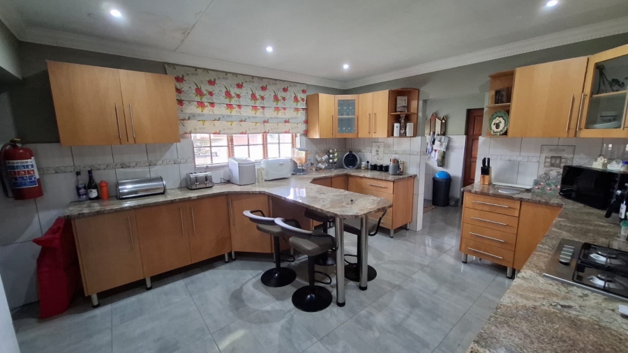 4 Bedroom Property for Sale in Vaal Park North West